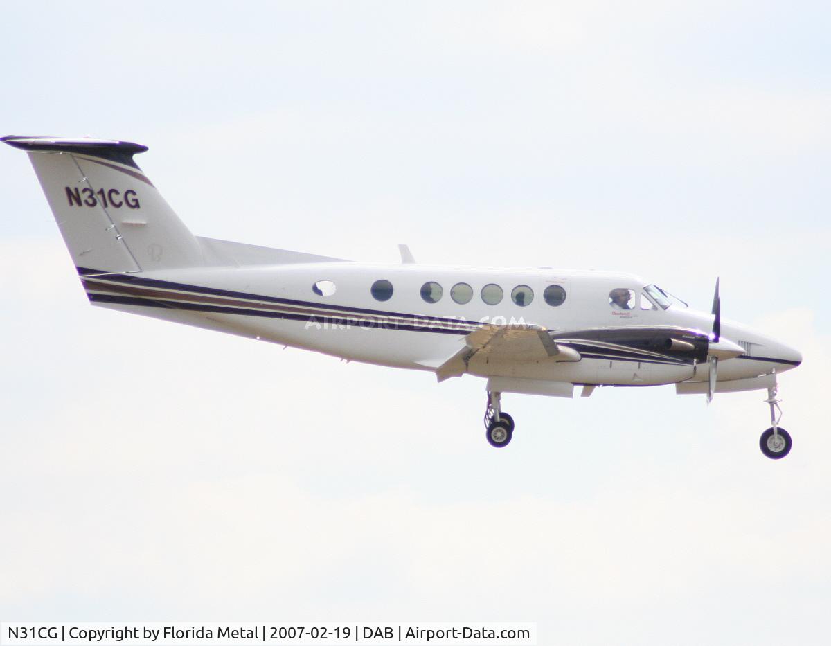 N31CG, 2008 Hawker Beechcraft B200GT King Air C/N BY-66, Beech 200