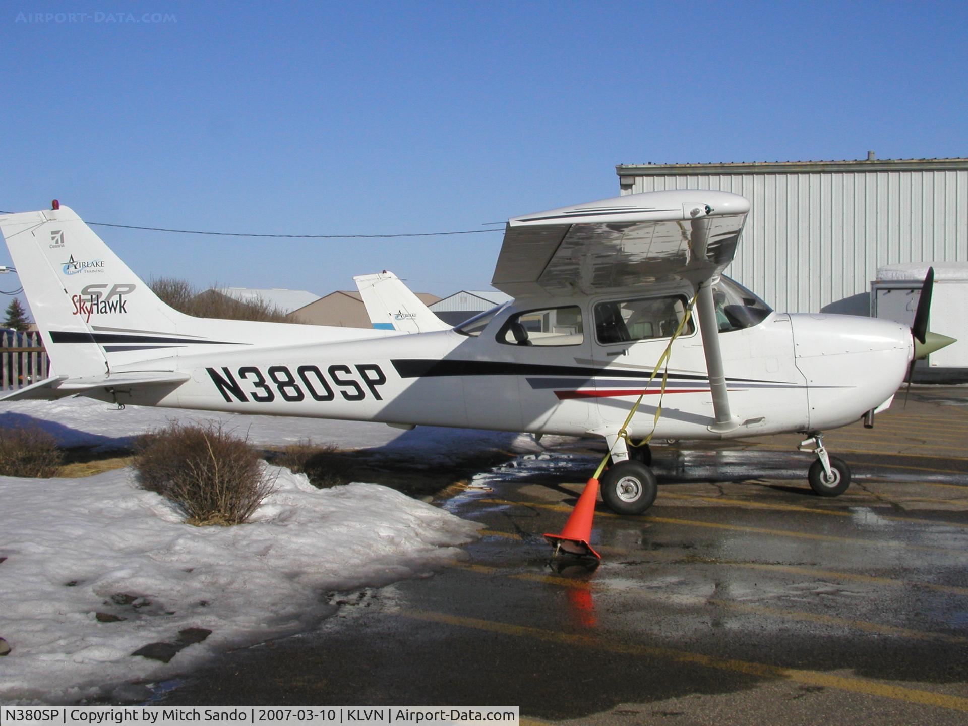 N380SP, 2001 Cessna 172S C/N 172S8774, Another 172 trainer at Airlake.