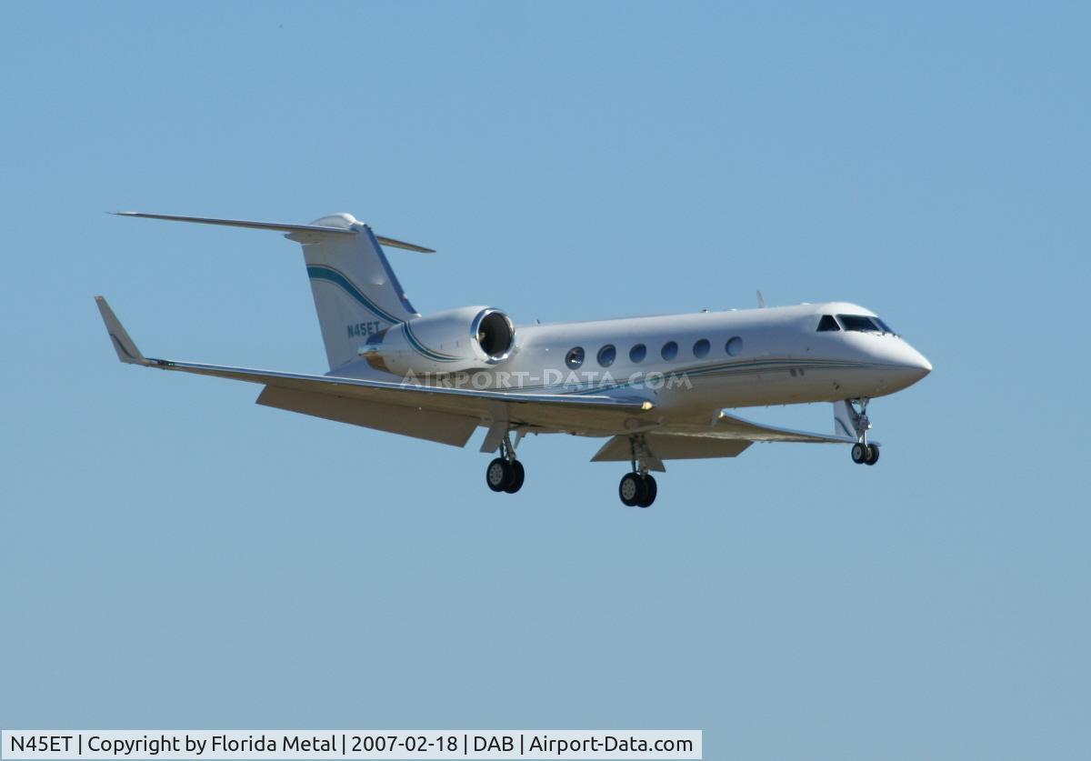 N45ET, 2000 Gulfstream Aerospace G-IV C/N 1405, G-IV
