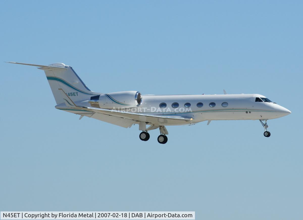 N45ET, 2000 Gulfstream Aerospace G-IV C/N 1405, G-IV