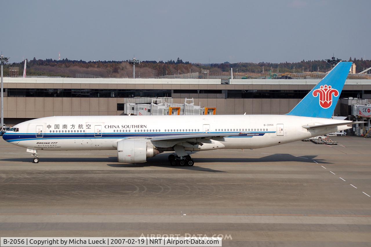 B-2056, 1997 Boeing 777-21B/ER C/N 27525, Taxiing to the runway
