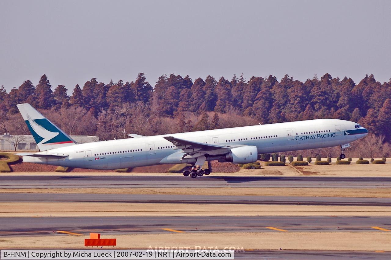 B-HNM, 2003 Boeing 777-367 C/N 33702, Rotating at Narita
