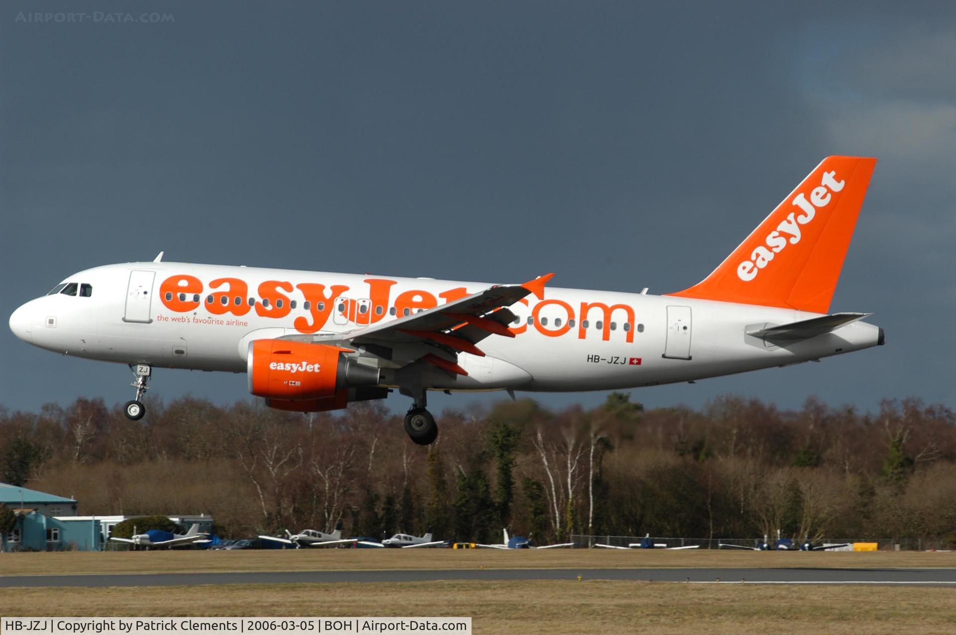 HB-JZJ, 2004 Airbus A319-111 C/N 2265, EASYJET A319