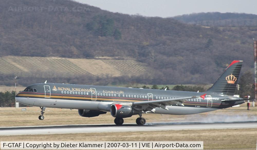 F-GTAF, 1998 Airbus A321-211 C/N 0761, Royel Jordanien A321 touch down to the RWY 34