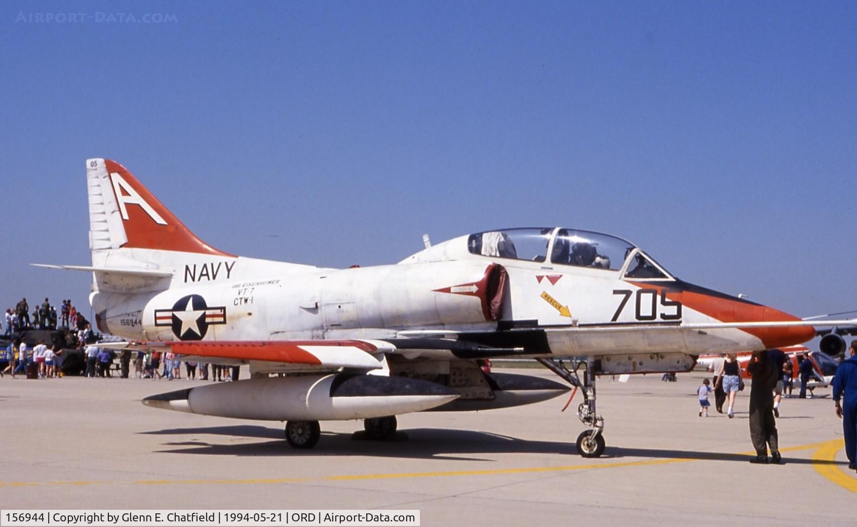 156944, Douglas TA-4J Skyhawk C/N 14037, Open house at the ANG ramp