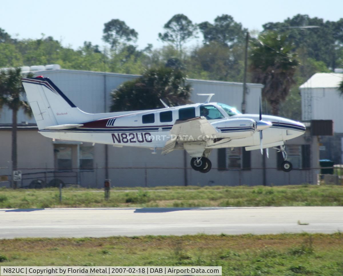 N82UC, 1972 Beech 58 Baron C/N TH-276, Beech 58 Baron