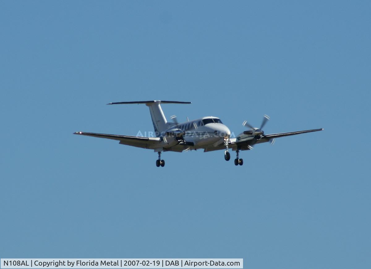 N108AL, 1980 Beech 200 C/N BB-730, Beech 200