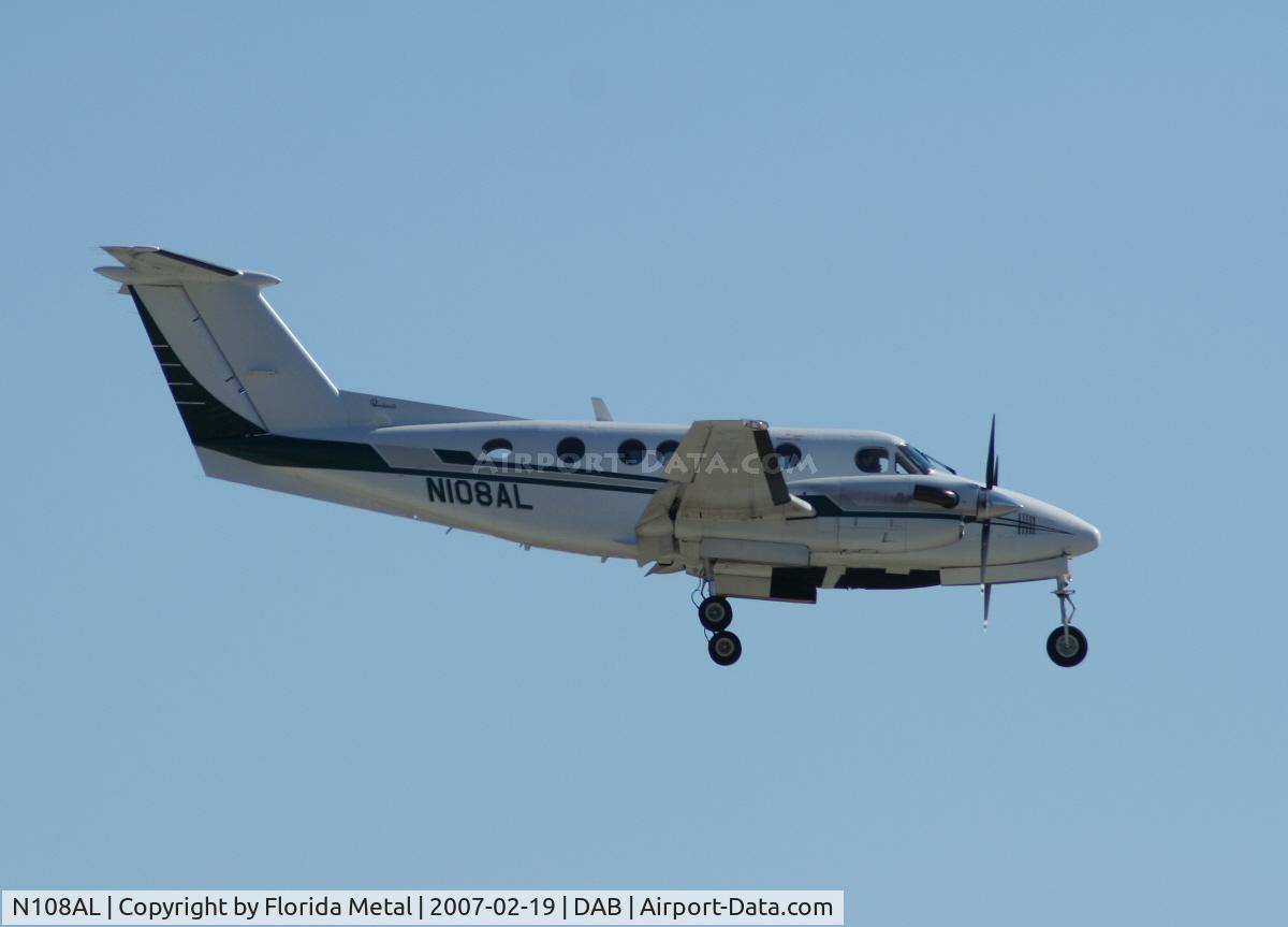 N108AL, 1980 Beech 200 C/N BB-730, Beech 200