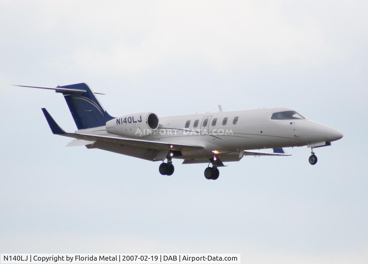 N140LJ, Learjet 45 C/N 2044, Lear 45