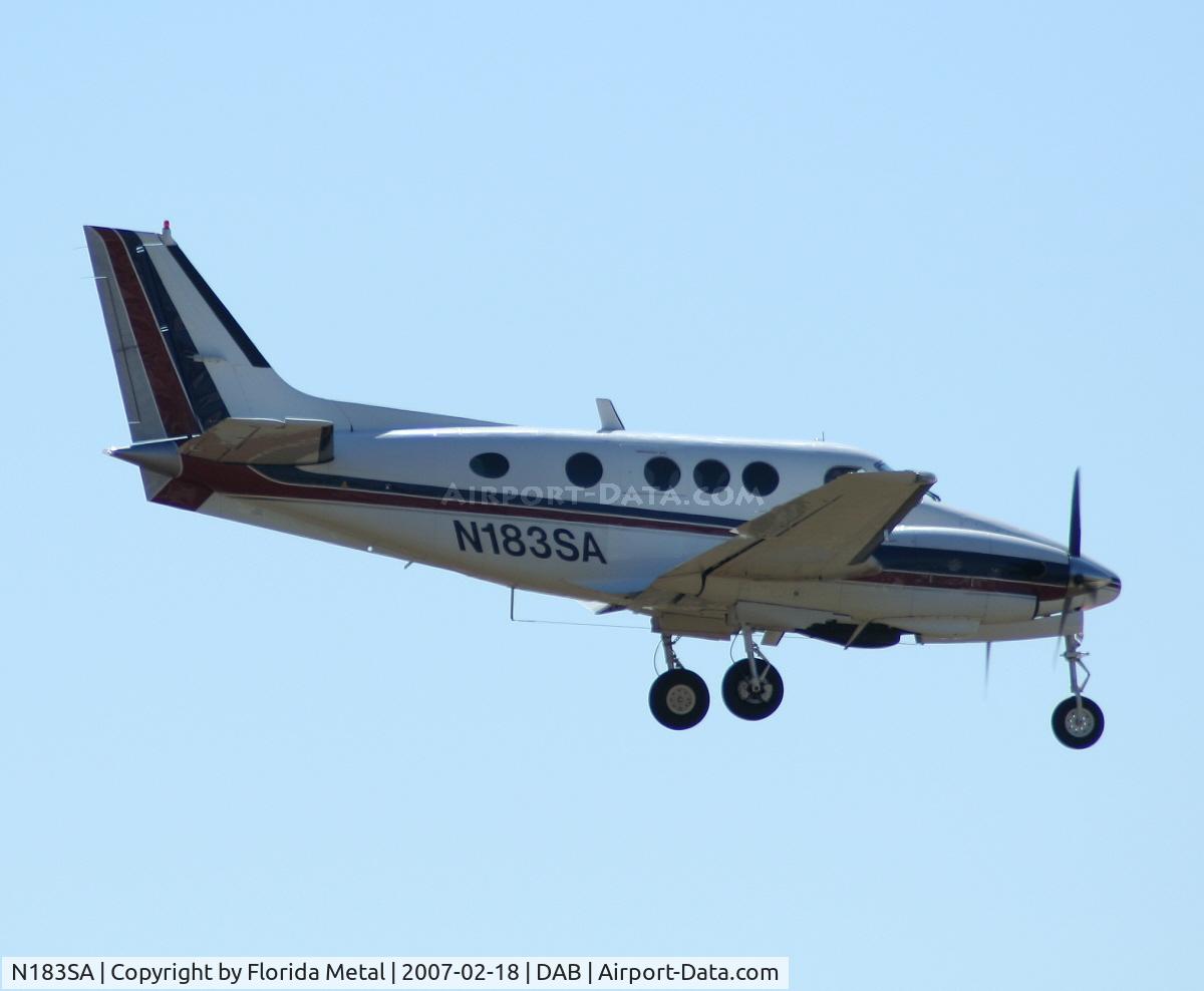 N183SA, 1973 Beech C90 King Air C/N LJ-571, Beech 90