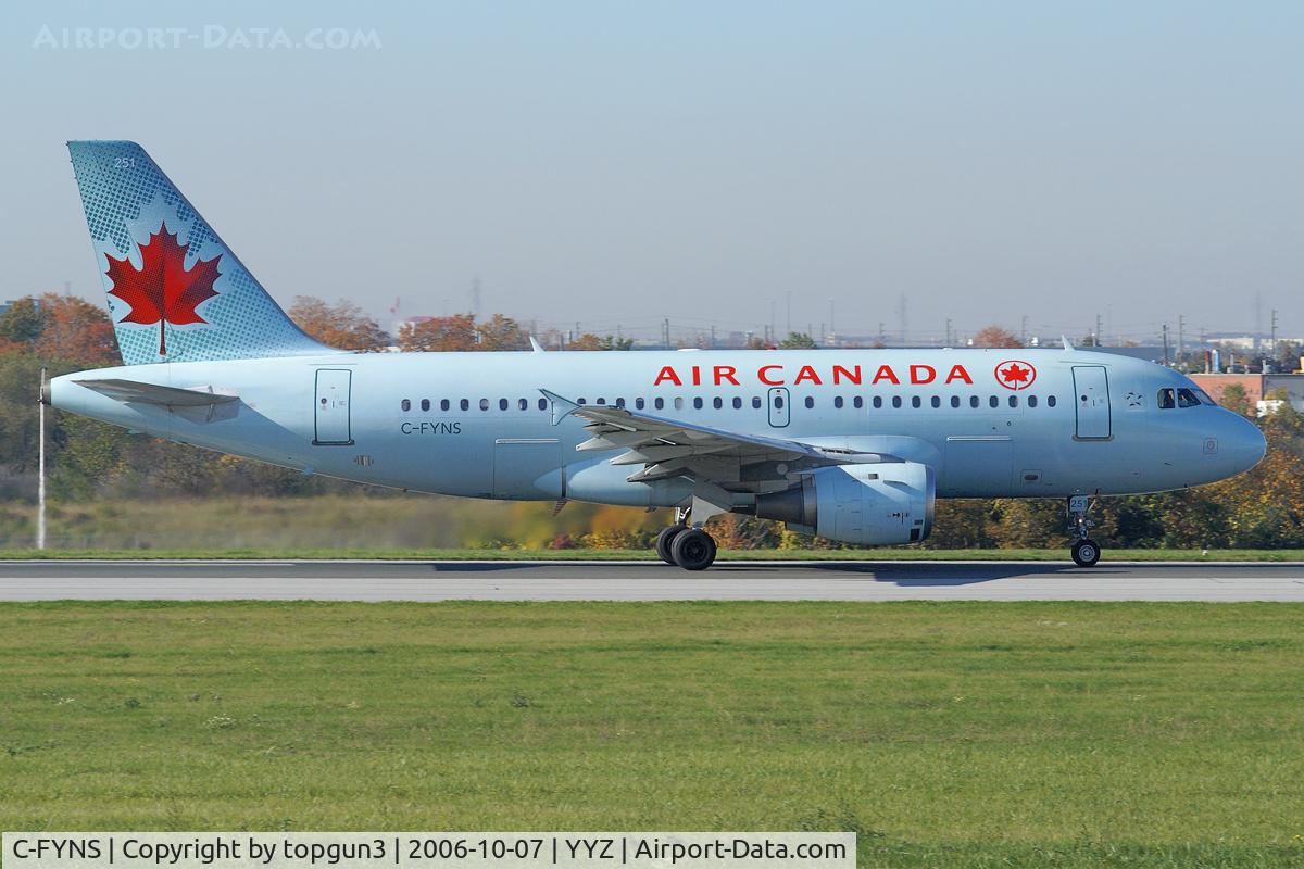 C-FYNS, 1997 Airbus A319-114 C/N 572, Departing RWY33L.
