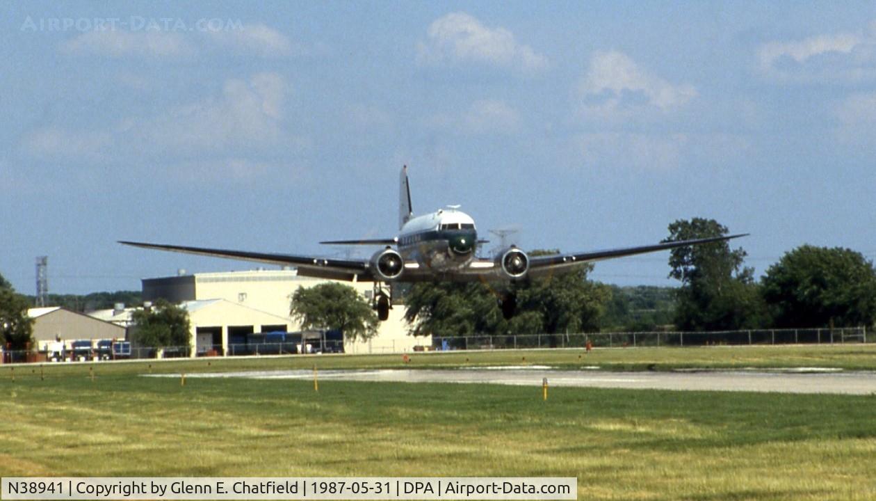 N38941, Douglas DC-3-G202A C/N 6332, C-49K 43-2007