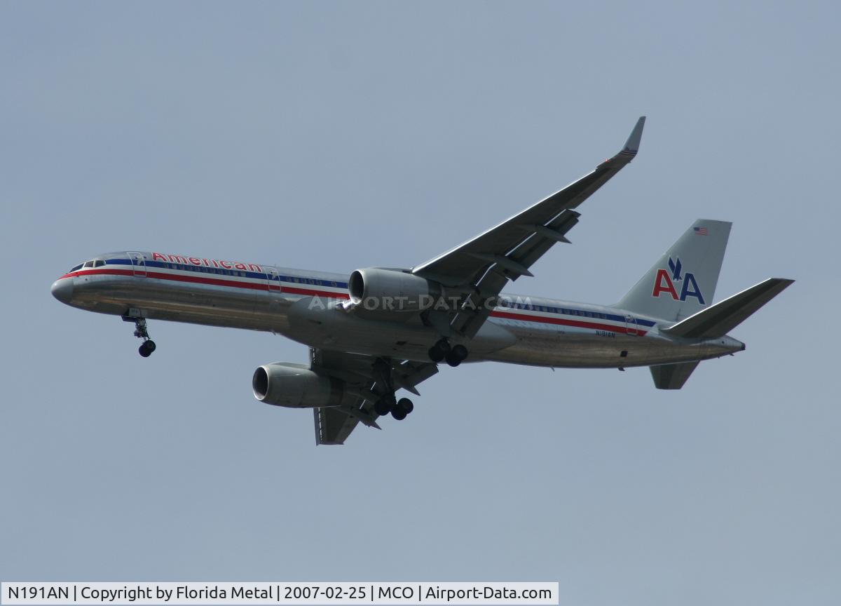 N191AN, 2001 Boeing 757-223 C/N 32385, American