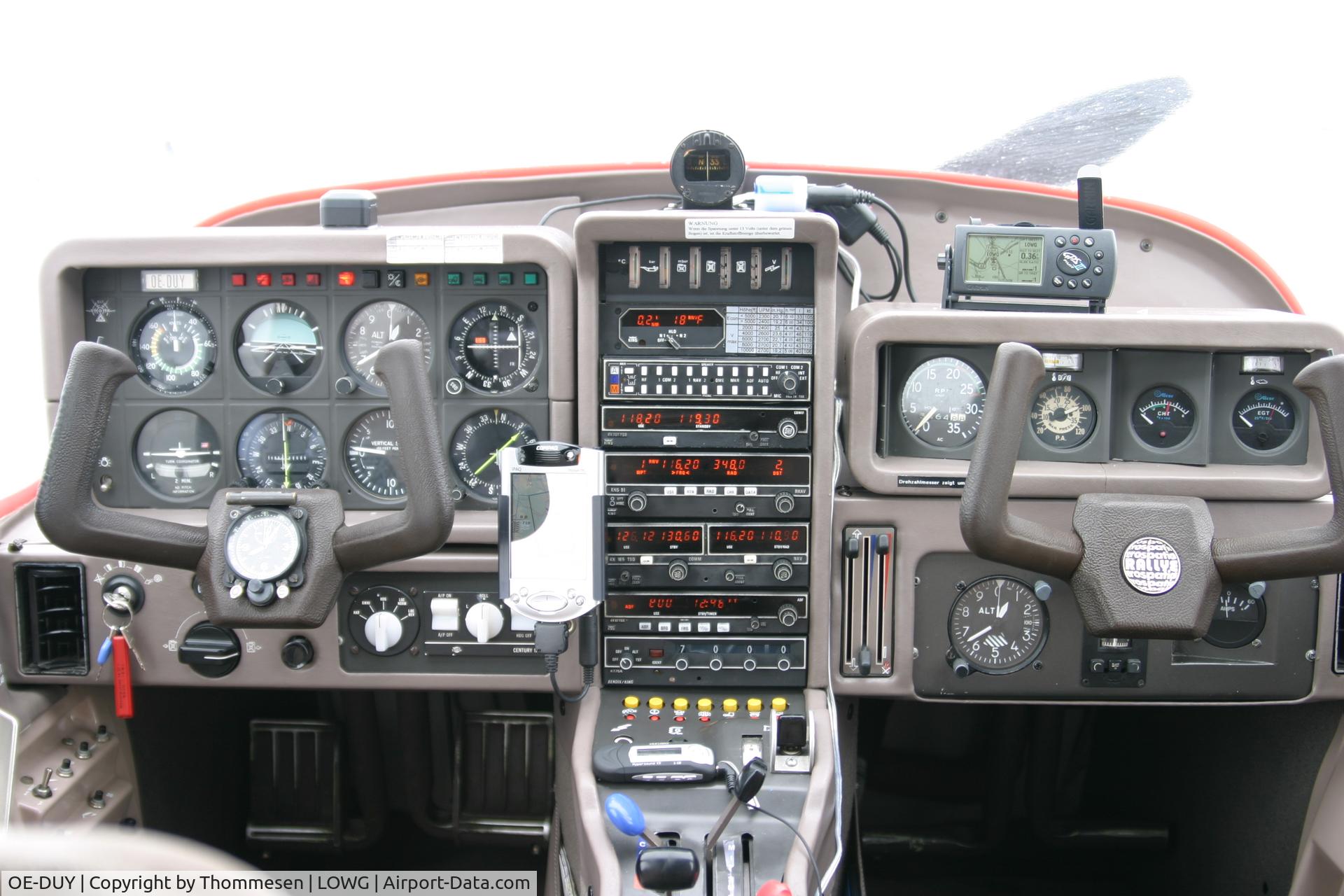 OE-DUY, 1981 Socata TB-10 Tobago C/N 198, Avionik