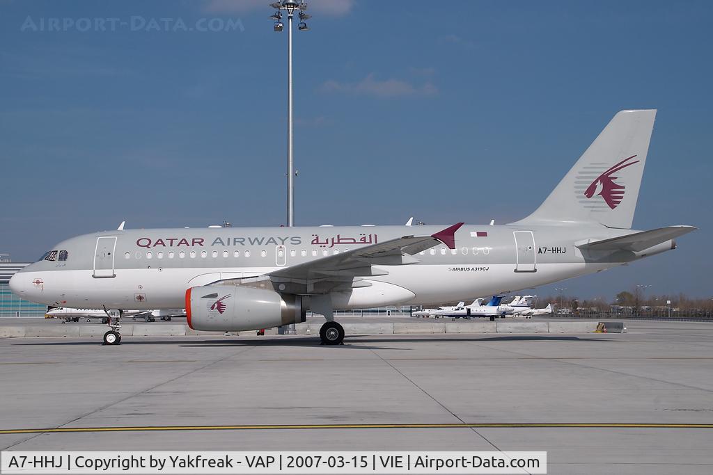 A7-HHJ, 2000 Airbus A319-133XCJ C/N 1335, Qatar Government Airbus 319