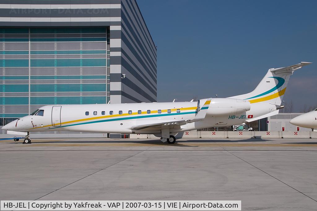 HB-JEL, 2005 Embraer EMB-135BJ Legacy C/N 14500933, Comlux Embraer 135
