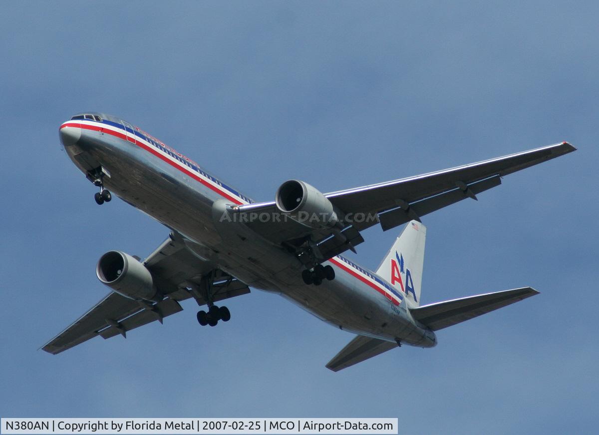 N380AN, 1993 Boeing 767-323 C/N 25449, American 767-300