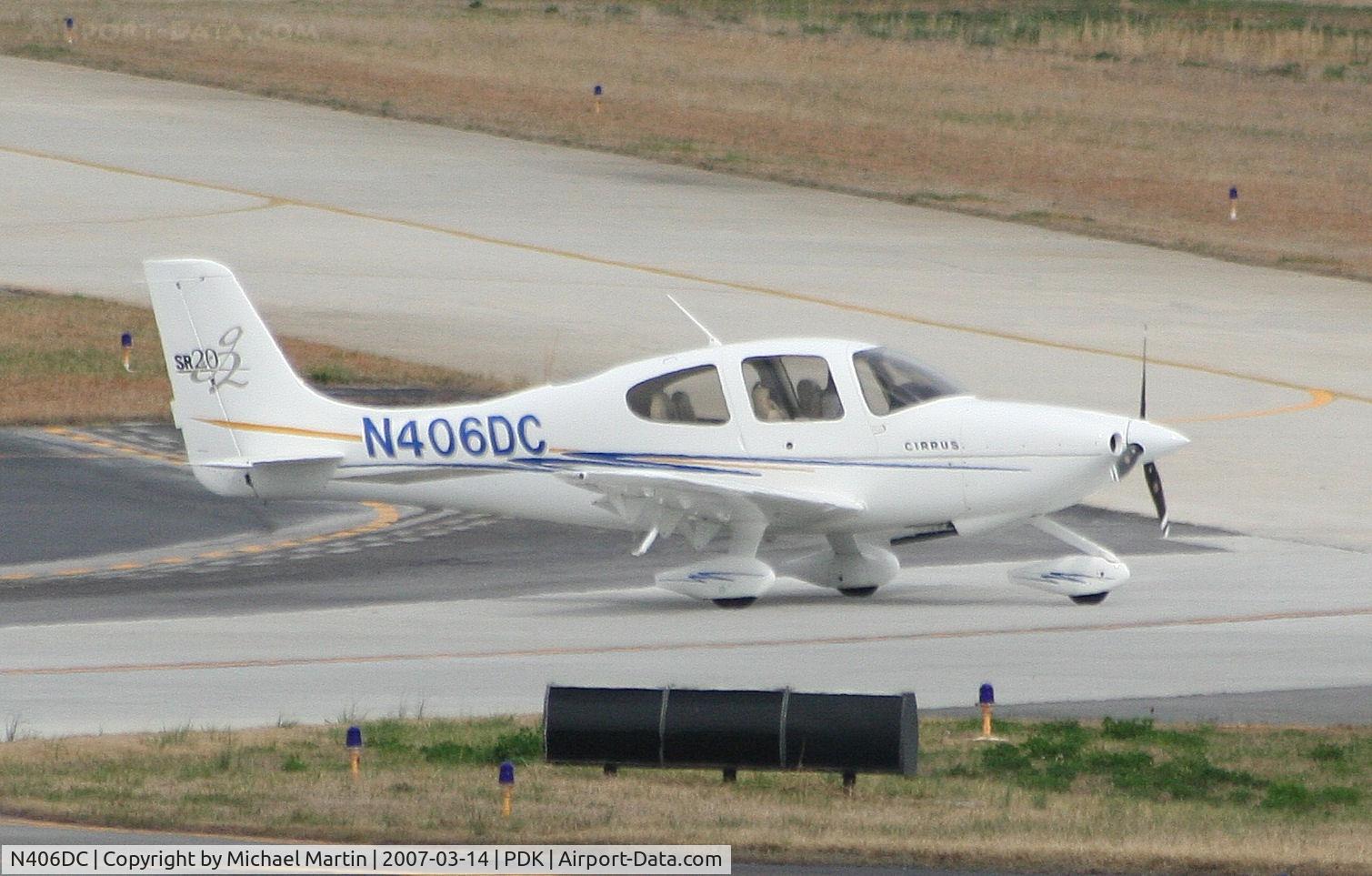 N406DC, 2004 Cirrus SR20 G2 C/N 1475, Holding short of 20R