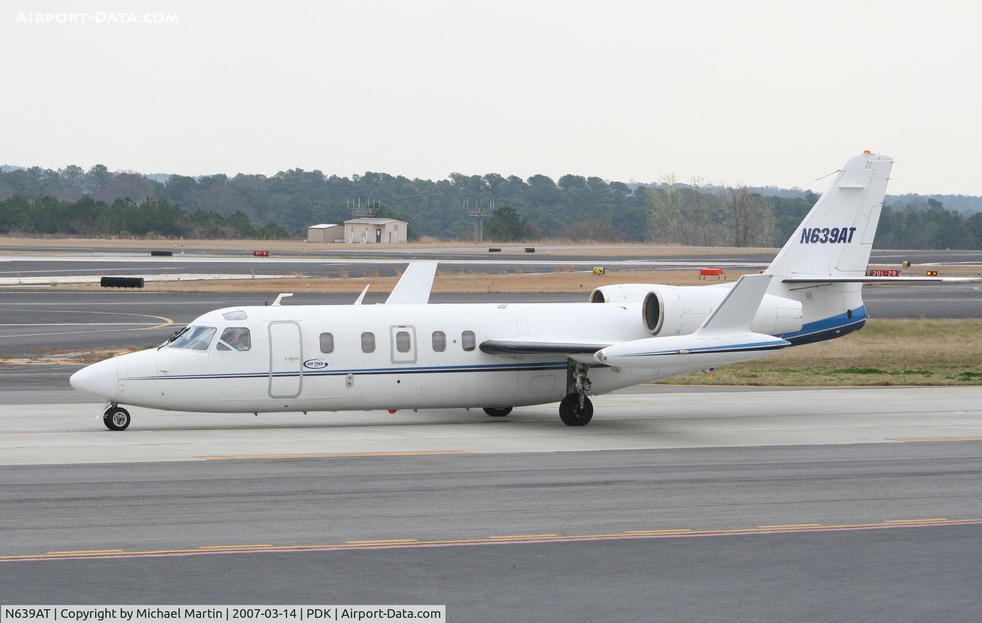 N639AT, 1980 Israel Aircraft Industries 1124A C/N 308, Taxing to Epps Air Service