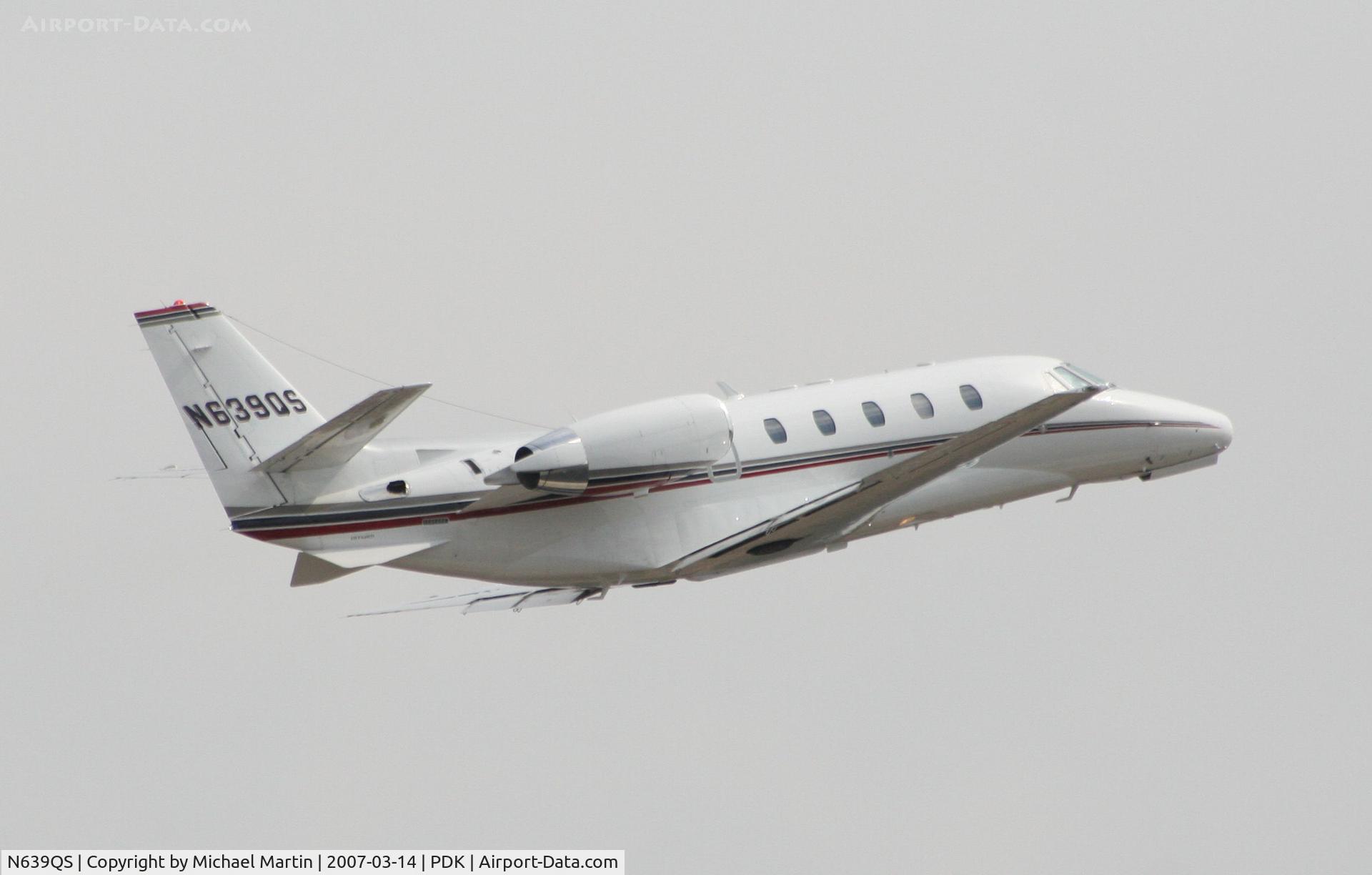 N639QS, 2000 Cessna 560XL C/N 560-5139, Departing PDK enroute to SUA
