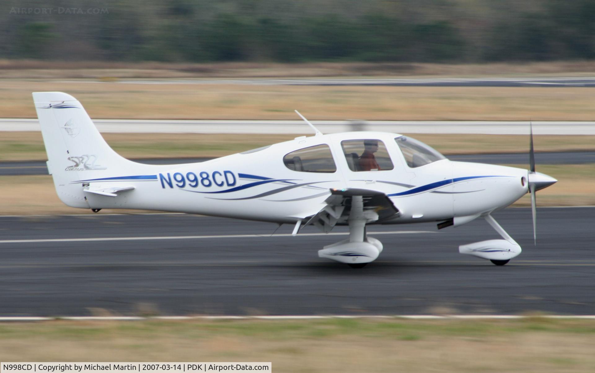 N998CD, 2003 Cirrus SR22 C/N 0482, Landing Runway 20R
