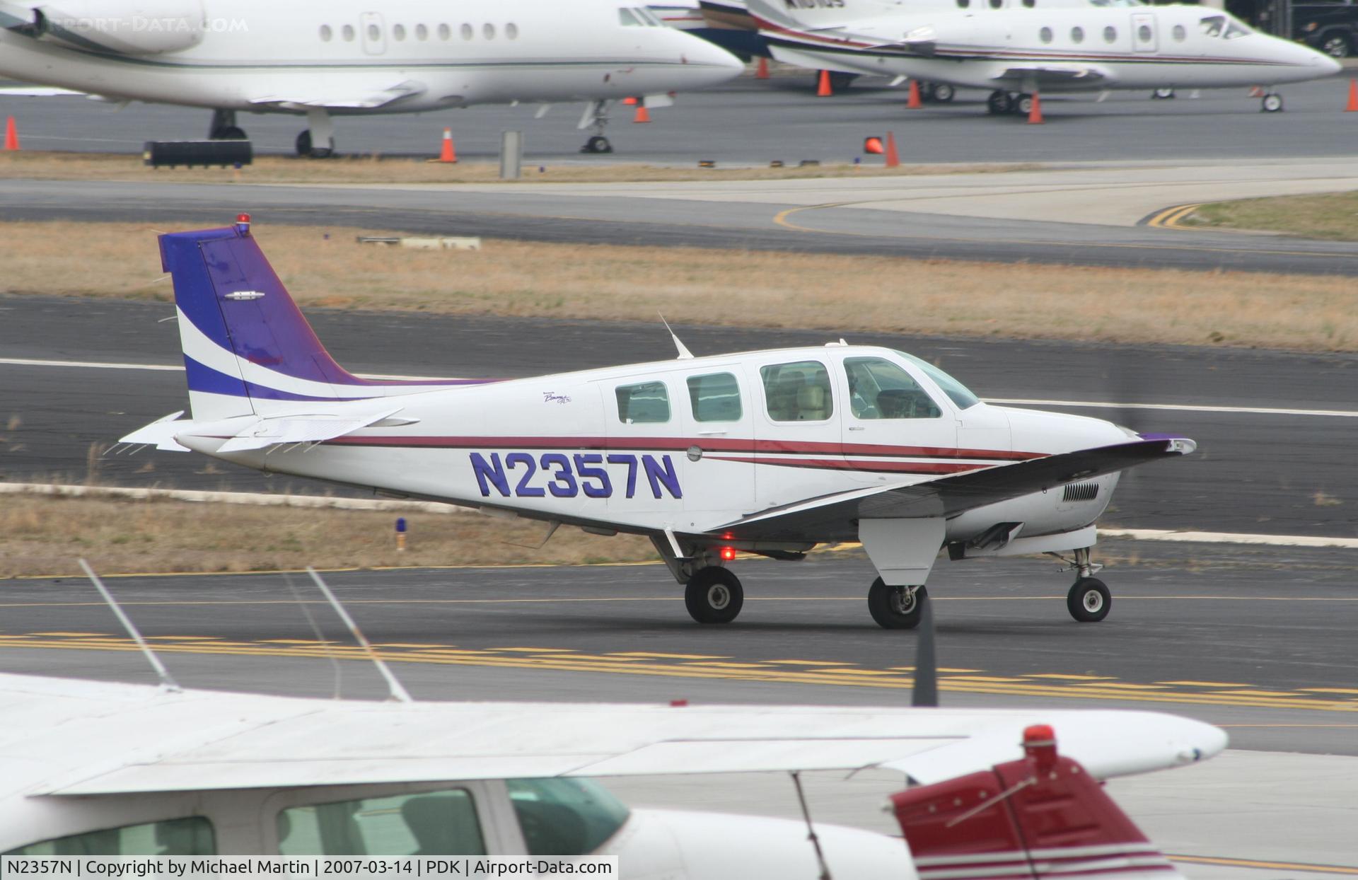 N2357N, 1998 Raytheon Aircraft Company A36 Bonanza C/N E-3157, Taxing to Runway 20R