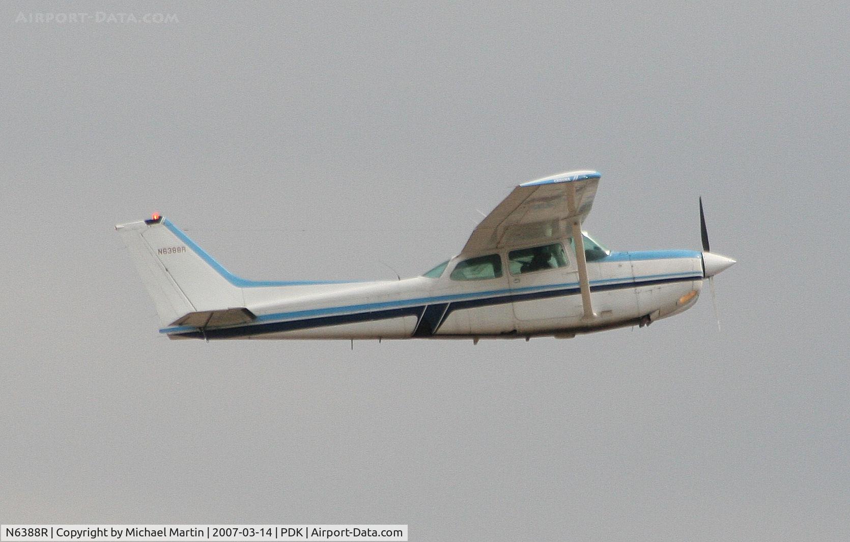 N6388R, 1979 Cessna 172RG Cutlass RG C/N 172RG0175, Overflying PDK