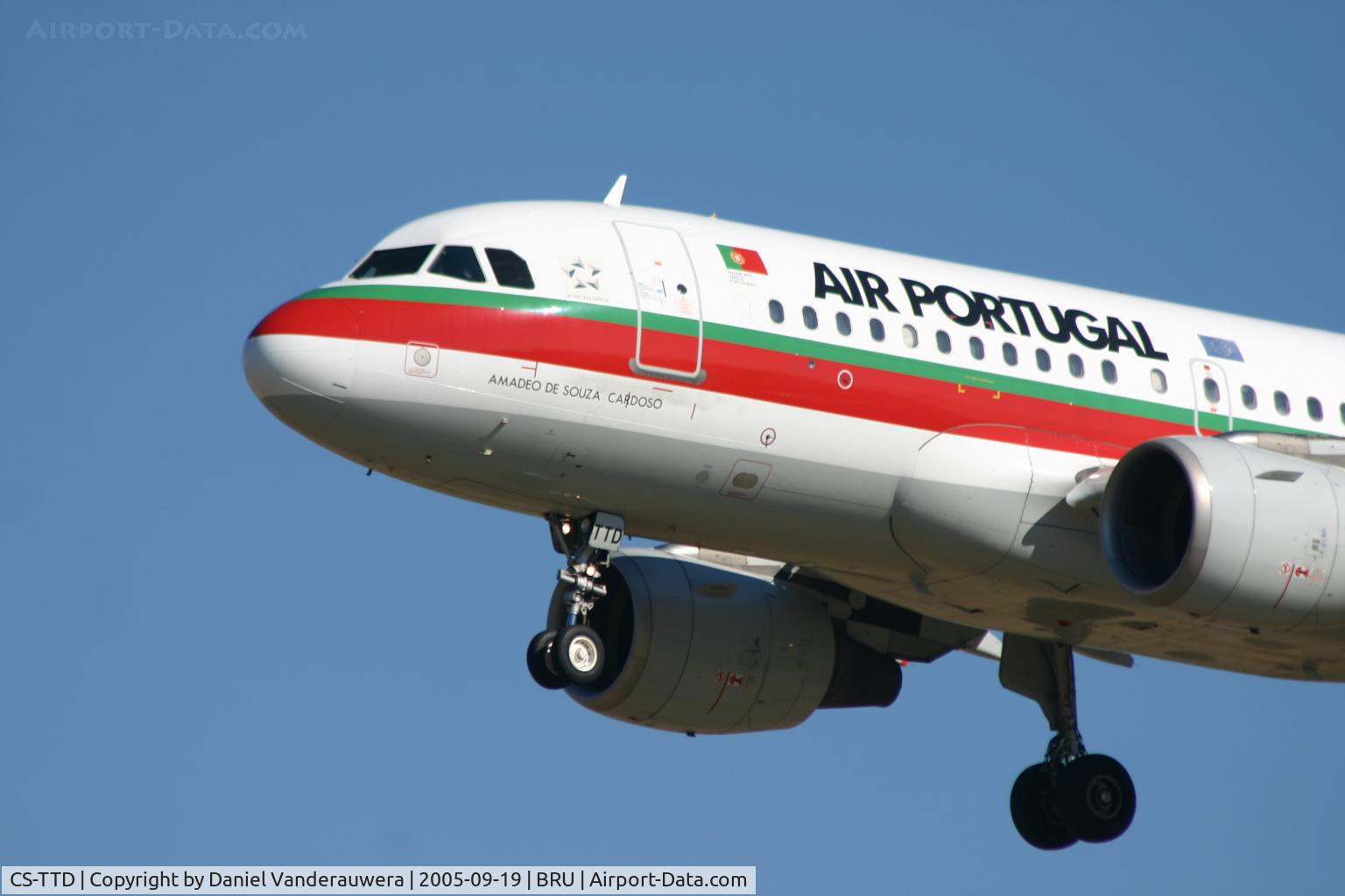CS-TTD, 1998 Airbus A319-111 C/N 790, arrival of flight TP604