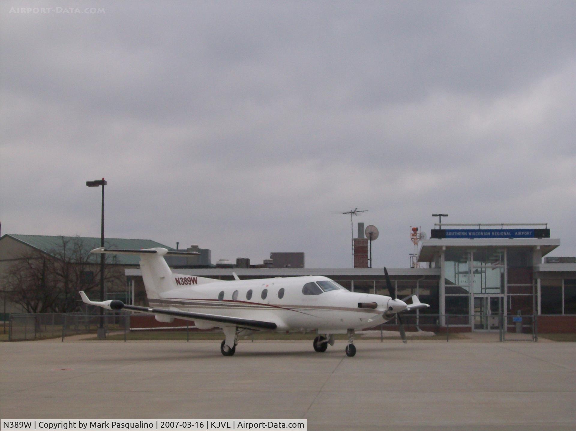N389W, 2001 Pilatus PC-12/45 C/N 389, PC-12