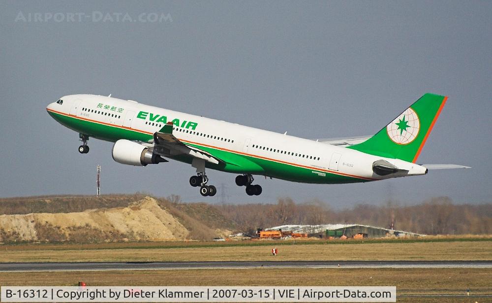 B-16312, 2006 Airbus A330-203 C/N 755, Eva Air takeoff climb RWY 34