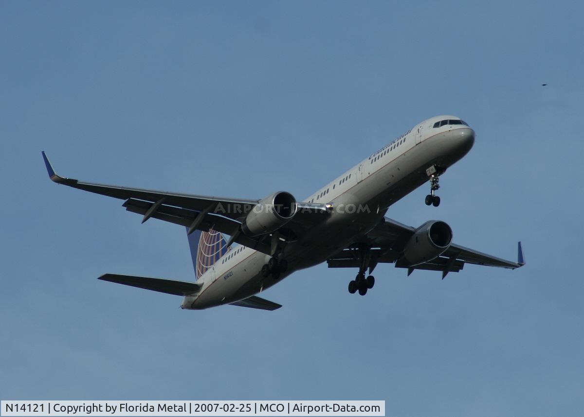 N14121, 1997 Boeing 757-224 C/N 27563, Continental