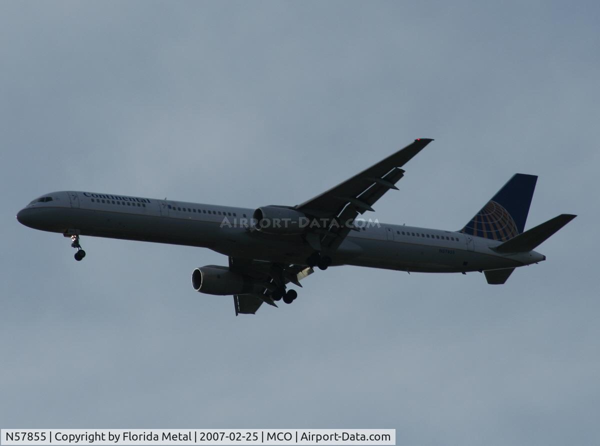 N57855, 2004 Boeing 757-324 C/N 32814, Continental