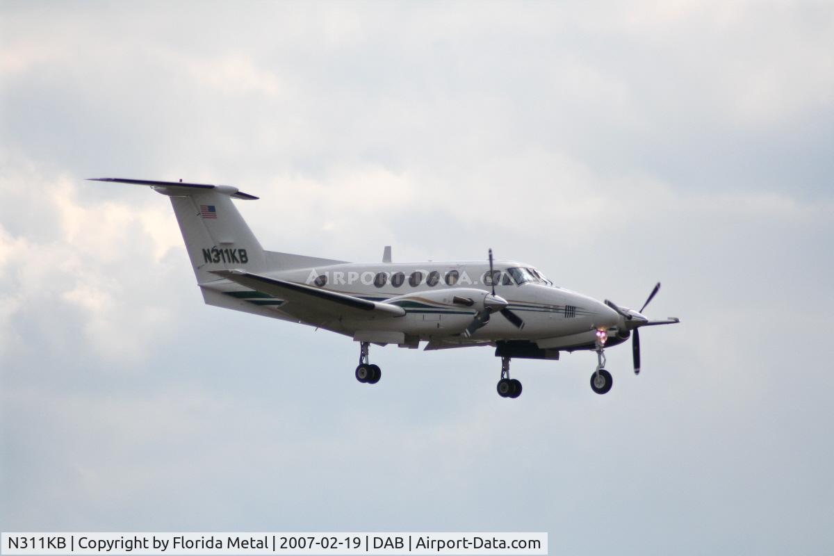 N311KB, 1973 Beech C-12C Huron C/N BD-003, Beech 200