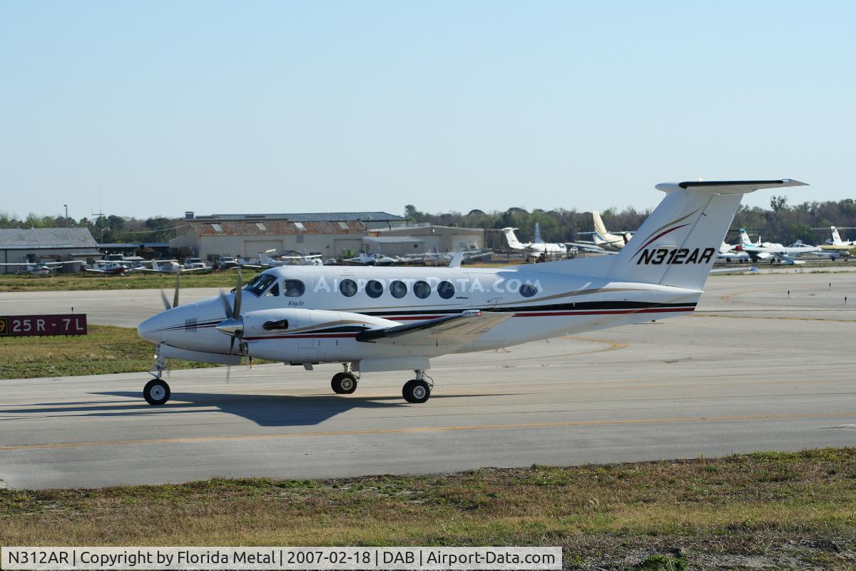 N312AR, 1991 Beech 300 C/N FA-216, Beech 200