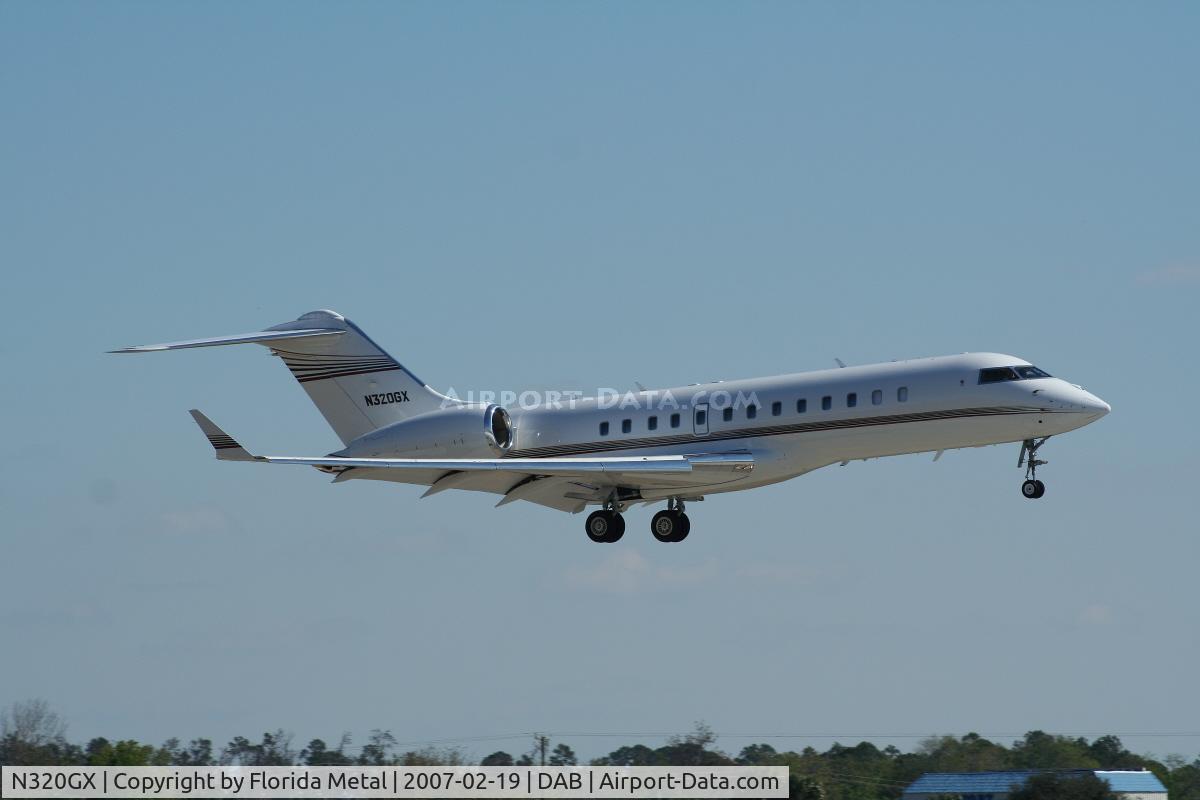 N320GX, 2002 Bombardier BD-700-1A10 Global Express C/N 9116, GlobalDAB