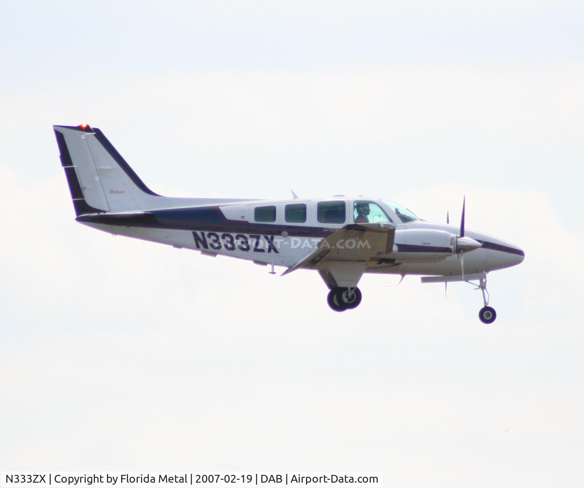 N333ZX, 1995 Beech 58 Baron C/N TH-1739, Beech 58