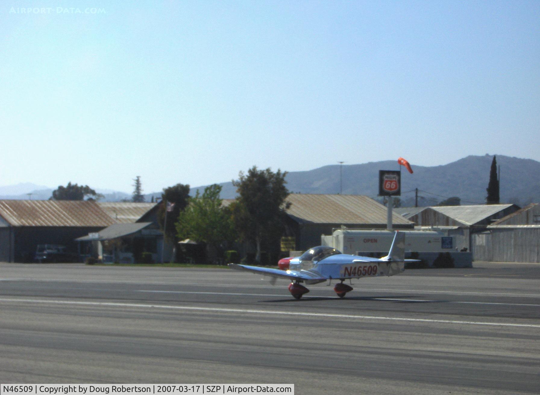N46509, Zenith CH-601 HDS Zodiac C/N 6-3923, 2005 Sullivan Zenair Super ZODIAC 601 HDS, Subaru EA-81 100 Hp, PSRU, highly polished all metal experimental design, takeoff roll rwy 22