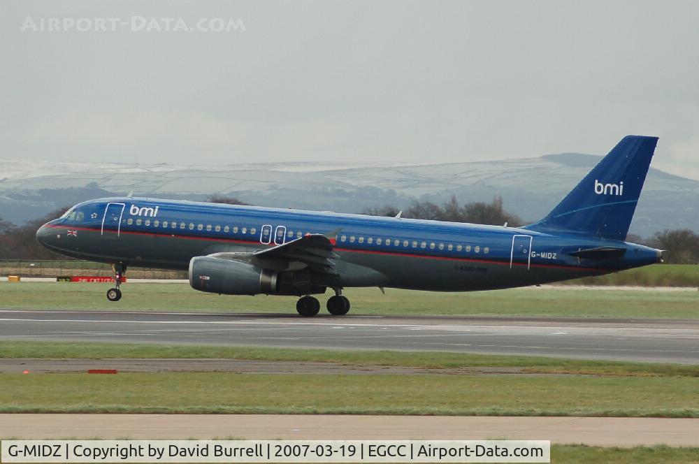 G-MIDZ, 1999 Airbus A320-232 C/N 934, BMI - Taking off