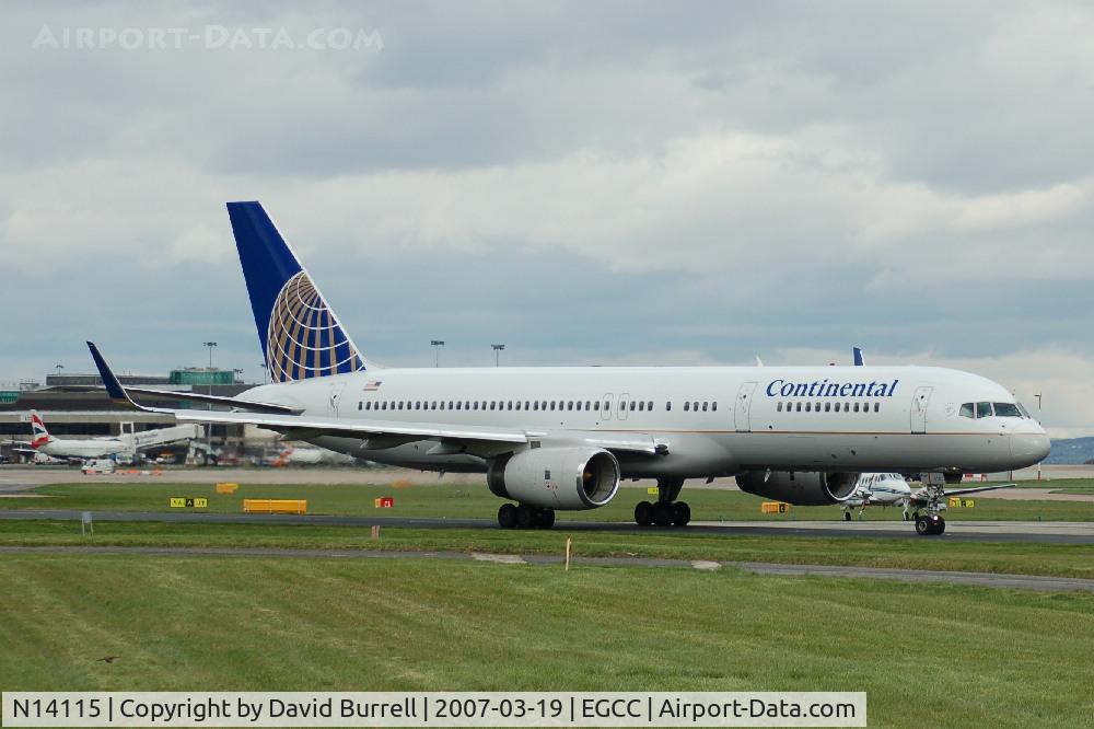 N14115, 1995 Boeing 757-224 C/N 27557, Continental - Taxiing