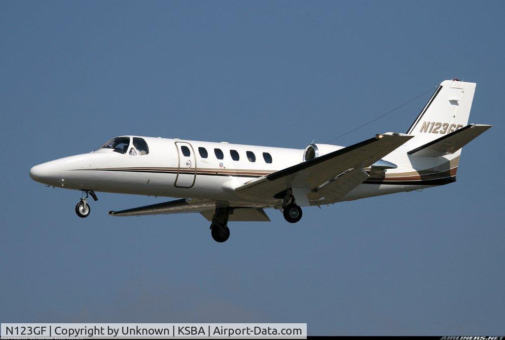 N123GF, 1997 Cessna 550 Citation Bravo C/N 550-0817, Landing KSBA