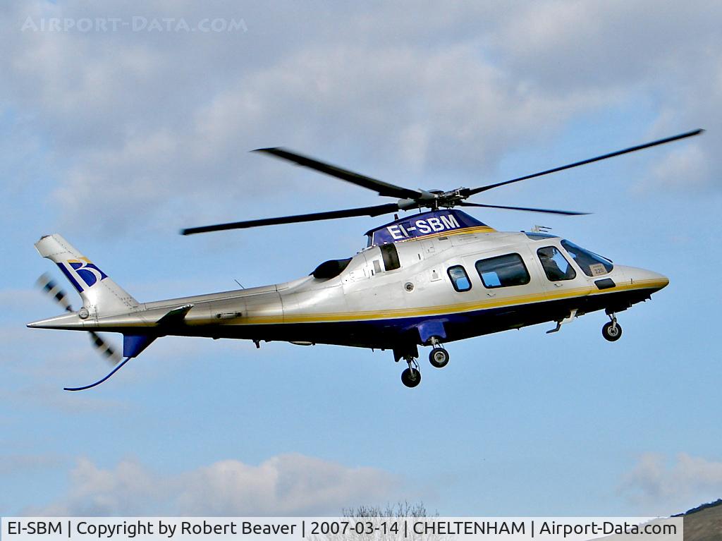 EI-SBM, Agusta A-109E Power C/N 11174, Agusta A109E Power(Cheltenham Race Course)