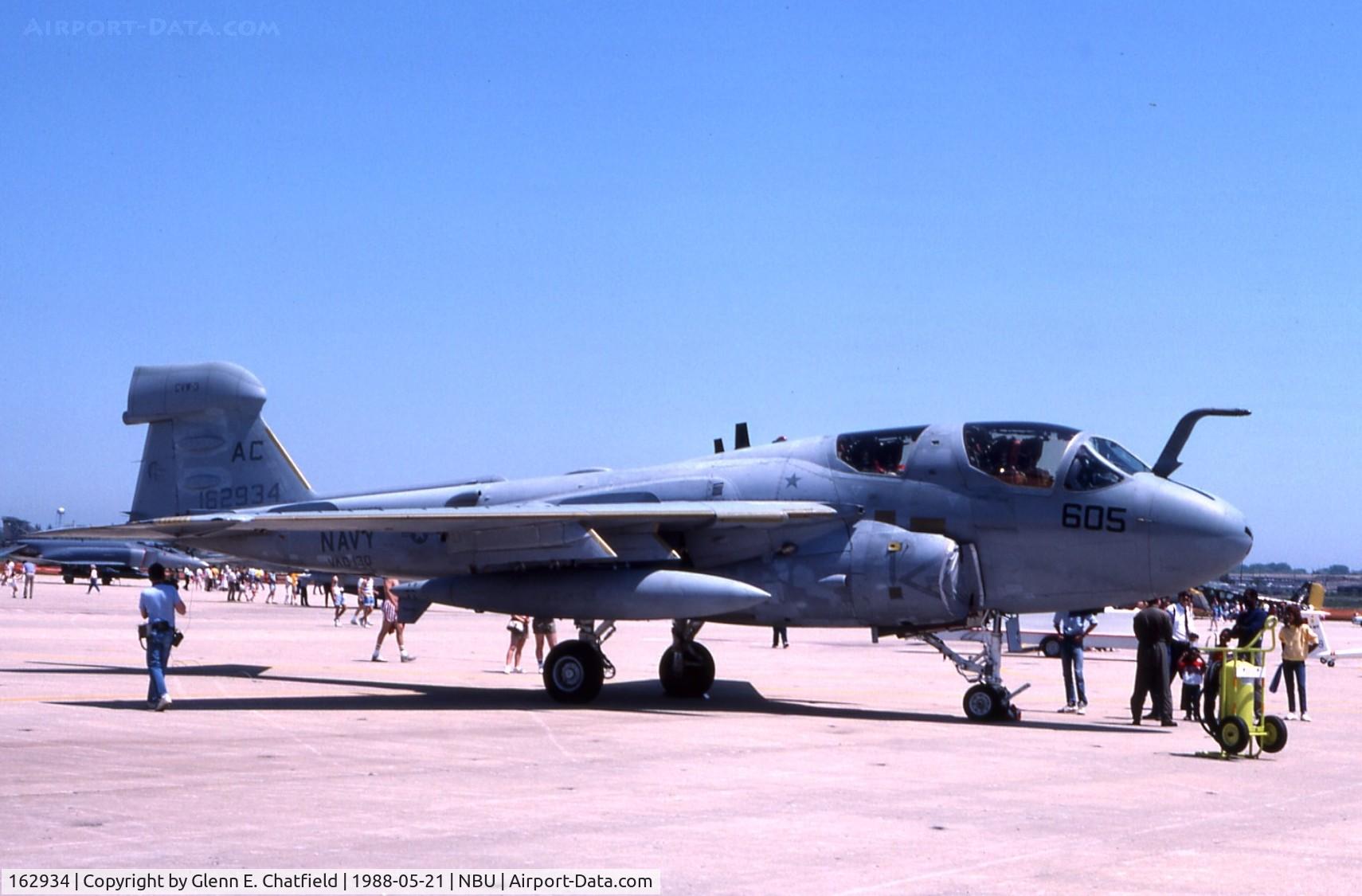 162934, Grumman EA-6B Prowler C/N P-117, Open house at Glenview NAS