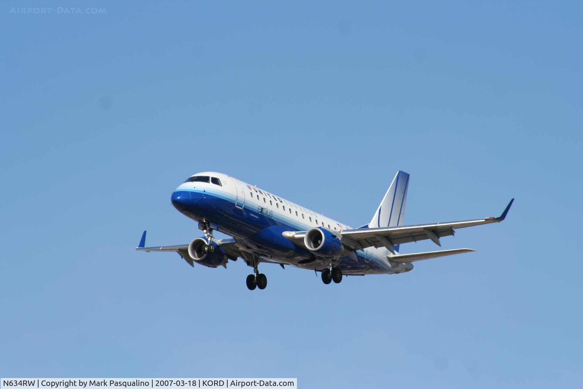 N634RW, 2004 Embraer 170SE (ERJ-170-100SE) C/N 17000055, EMB-170-100SE