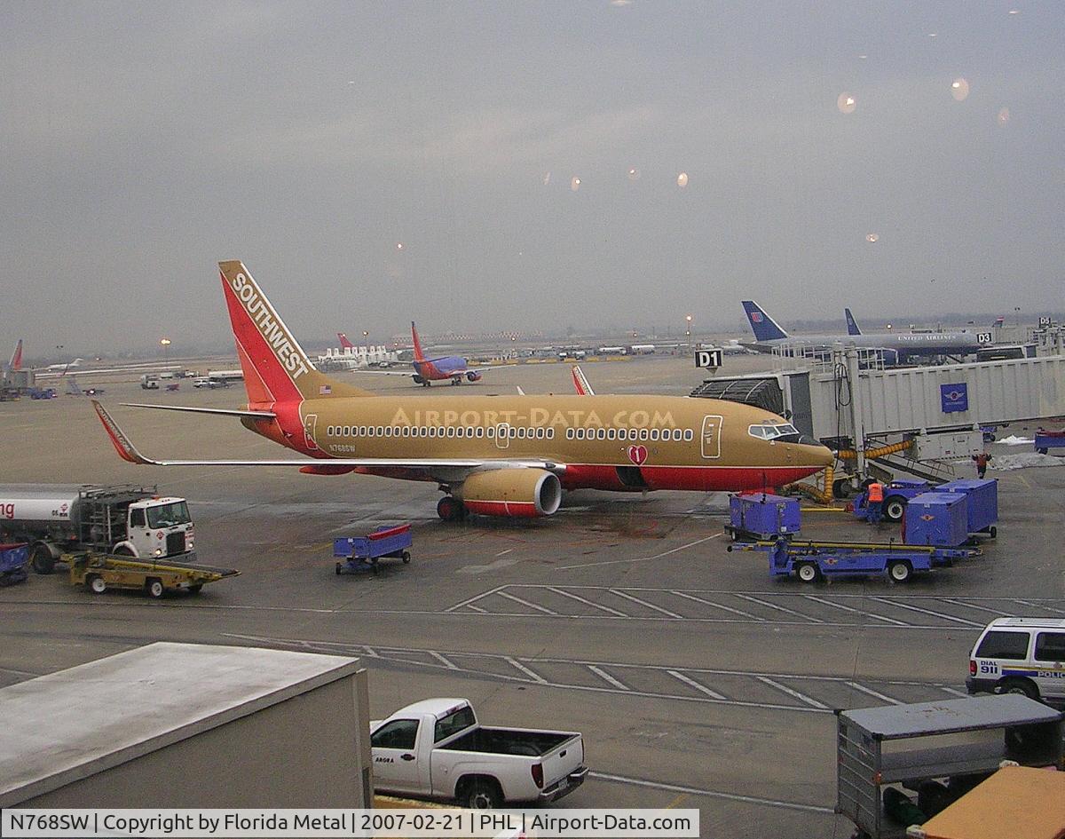N768SW, 2000 Boeing 737-7H4 C/N 30587, Southwest