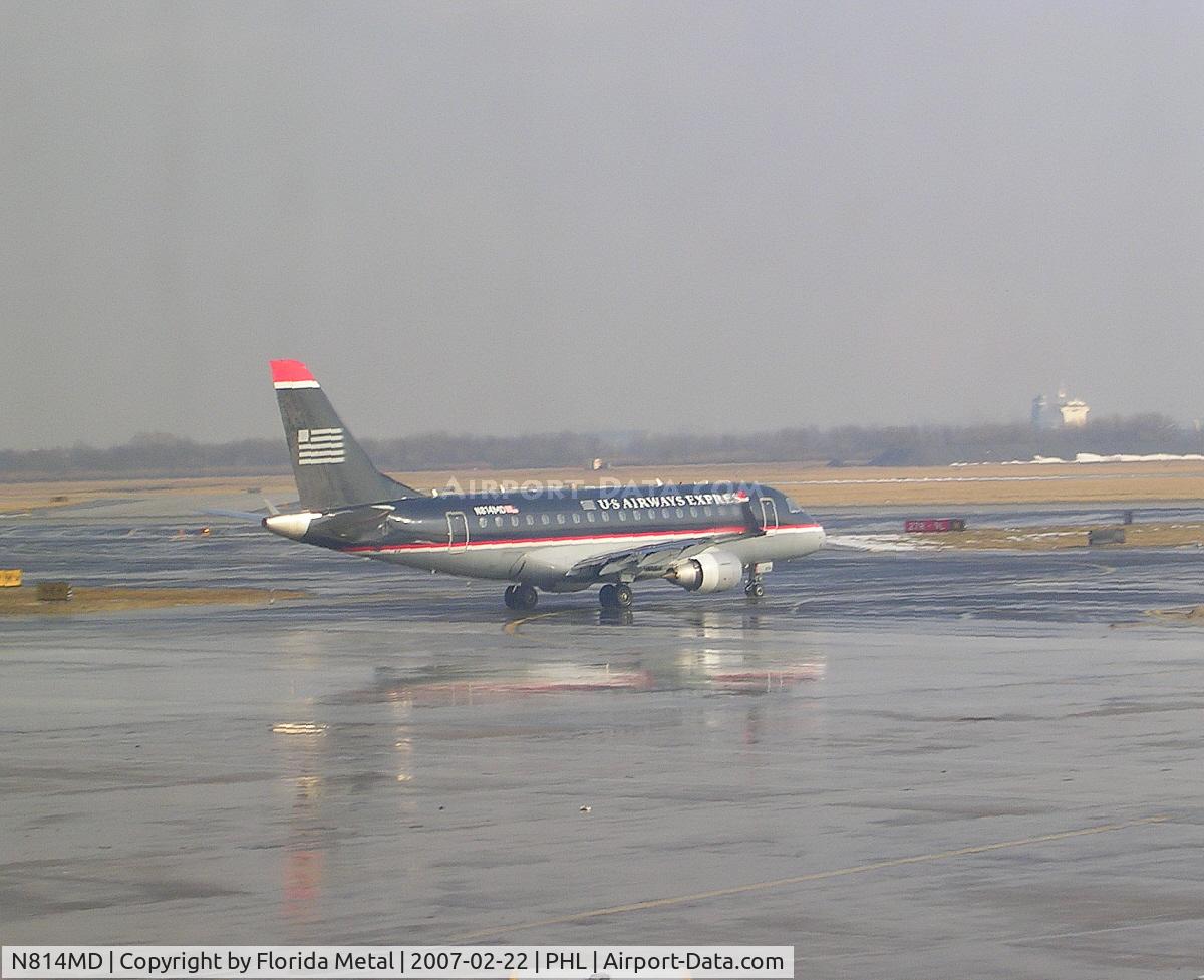 N814MD, 2004 Embraer 170SU (ERJ-170-100SU) C/N 17000033, US