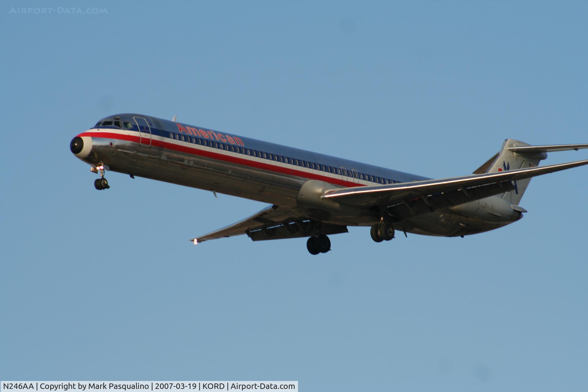 N246AA, 1984 McDonnell Douglas MD-82 (DC-9-82) C/N 49258, MD-82