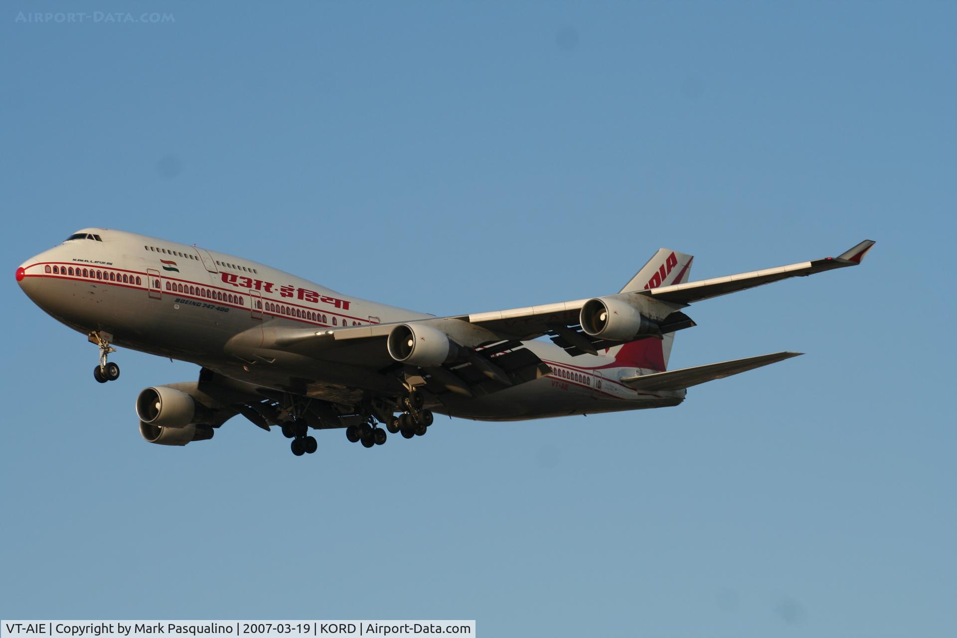 VT-AIE, 1990 Boeing 747-412 C/N 24226, Boeing 747-400