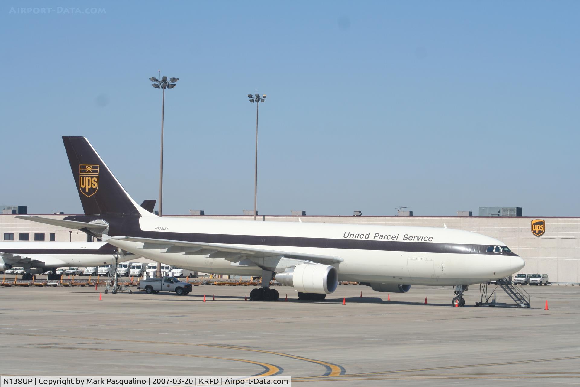 N138UP, 2001 Airbus A300F4-622R(F) C/N 0821, Airbus A300F4-622R