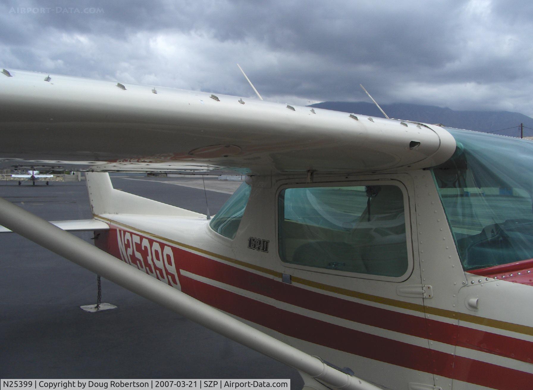 N25399, 1977 Cessna 152 C/N 15280633, 1977 Cessna 152 II, Lycoming O-235 110 Hp, wing vortex generators mod