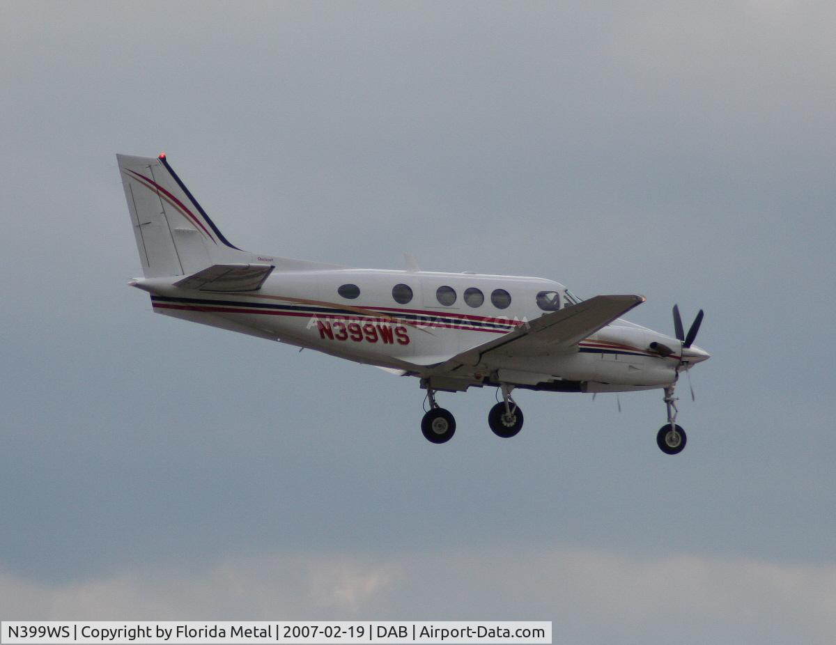 N399WS, 1999 Raytheon Aircraft Company C90A C/N LJ-1547, C-90